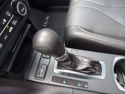 2020 Acura ILX w/Premium Pkg