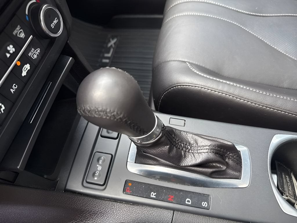 2020 Acura ILX w/Premium Pkg