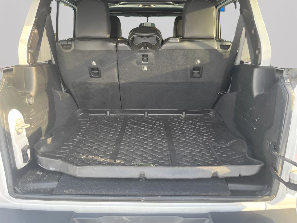 2021 Jeep Wrangler Unlimited Sahara Altitude