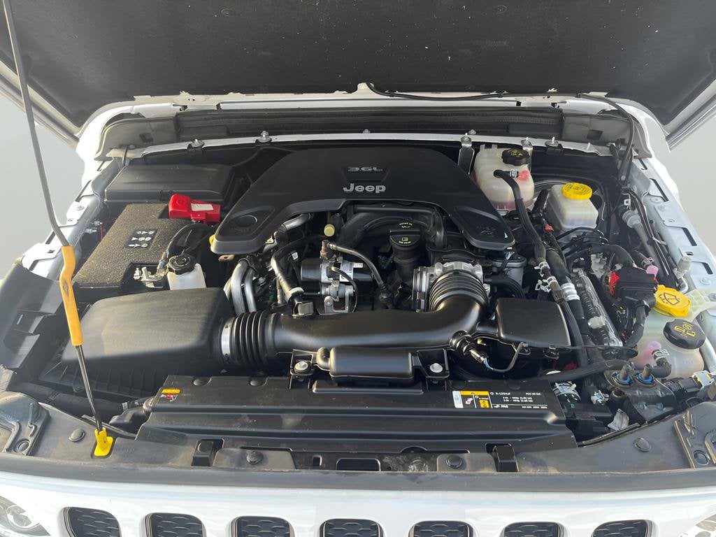 2021 Jeep Wrangler Unlimited Sahara Altitude