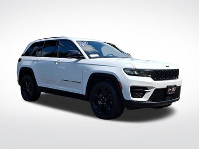 2023 Jeep Grand Cherokee Laredo