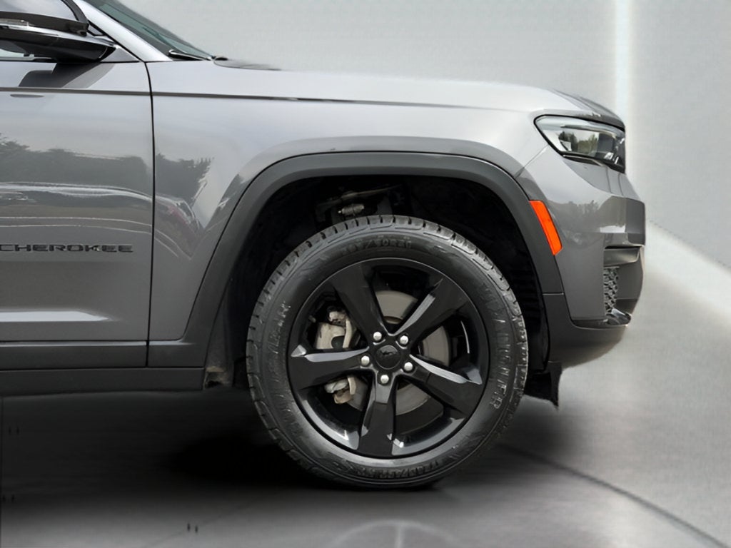2022 Jeep Grand Cherokee L Laredo