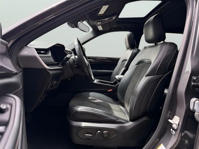 2022 Jeep Grand Cherokee L Laredo