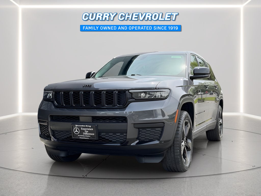 2022 Jeep Grand Cherokee L Laredo