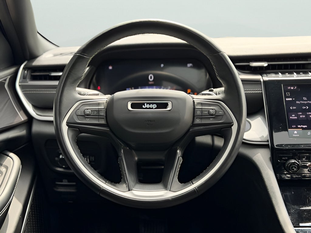 2022 Jeep Grand Cherokee L Laredo