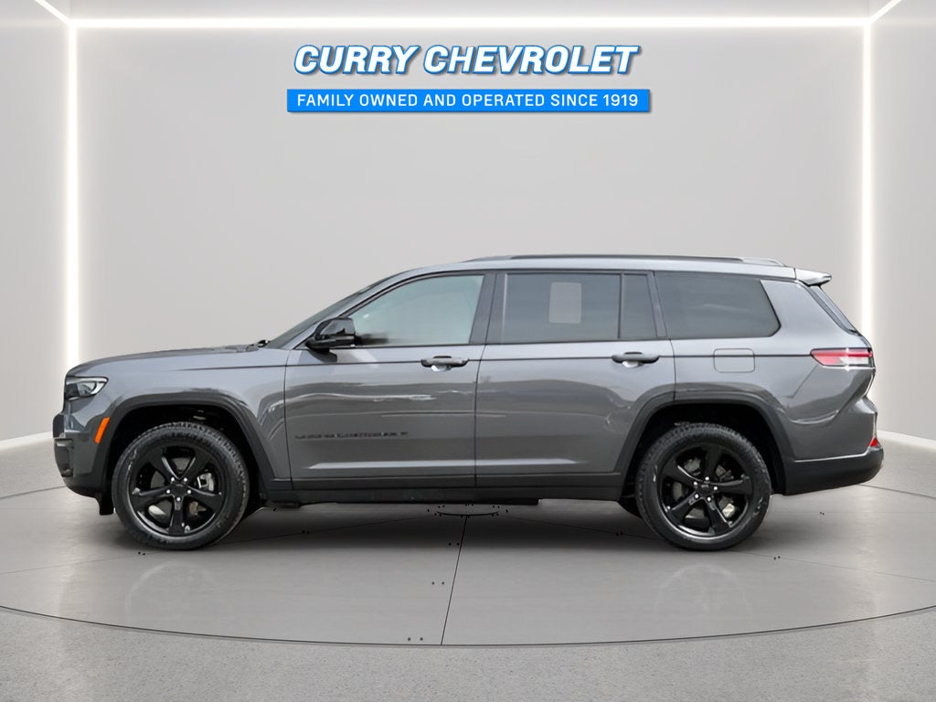 2022 Jeep Grand Cherokee L Laredo