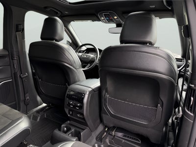 2022 Jeep Grand Cherokee L Laredo
