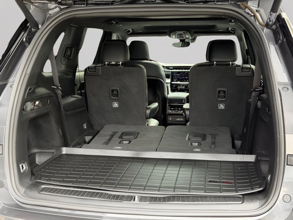 2022 Jeep Grand Cherokee L Laredo