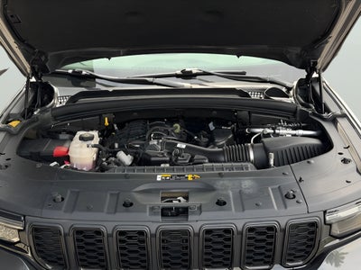 2022 Jeep Grand Cherokee L Laredo