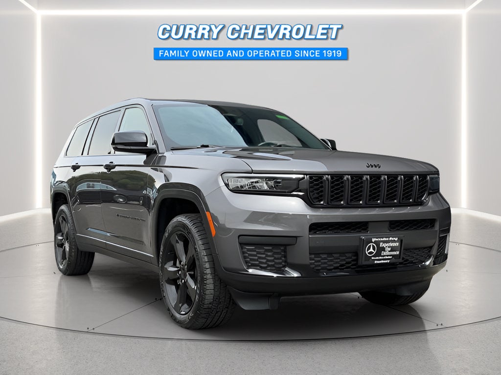 2022 Jeep Grand Cherokee L Laredo