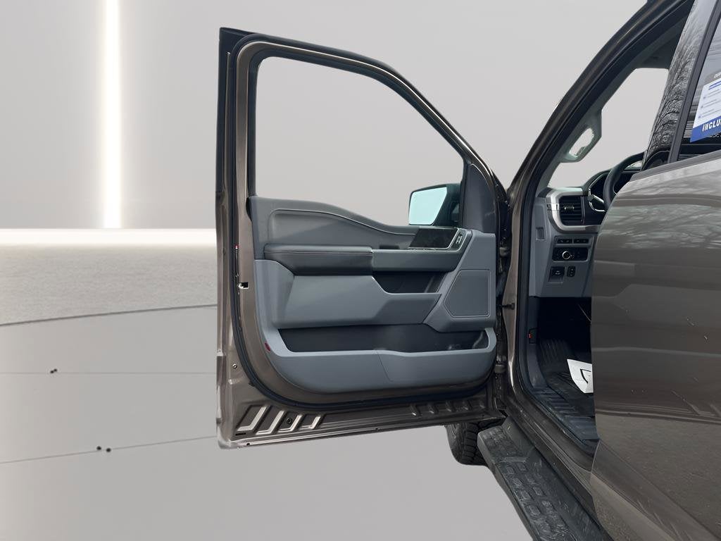 2023 Ford F-150 Lightning Pro