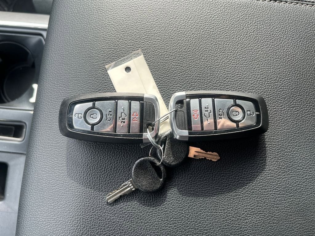 2023 Ford F-150 Lightning Pro