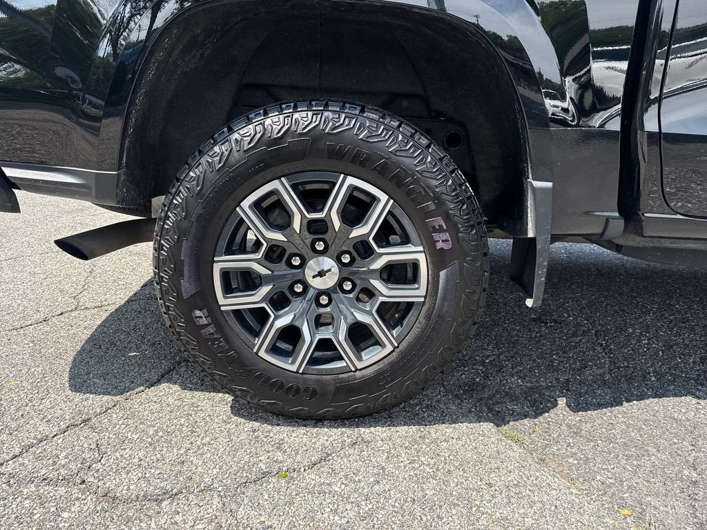 2023 Chevrolet Colorado 4WD Z71