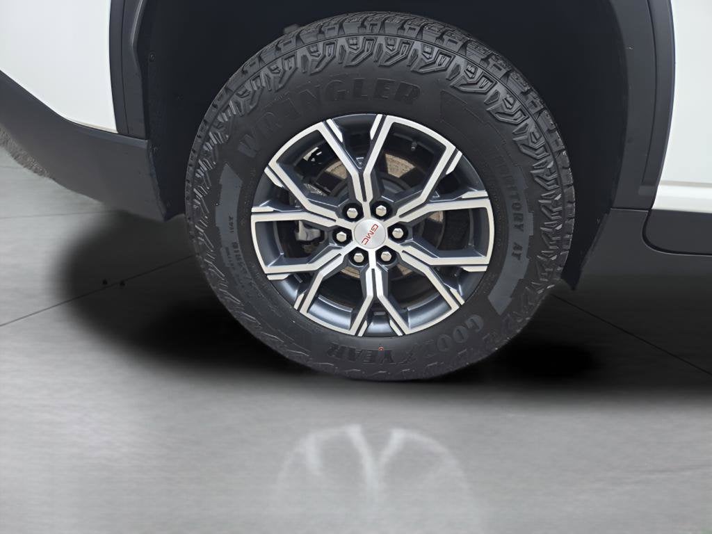 2025 GMC Acadia AT4