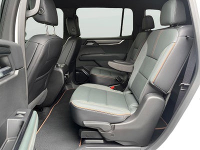 2025 GMC Acadia AT4