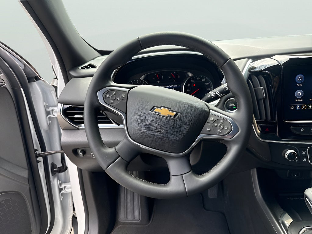 2024 Chevrolet Traverse Limited LT Cloth