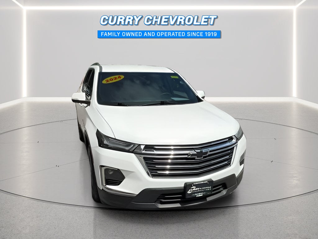 2024 Chevrolet Traverse Limited LT Cloth