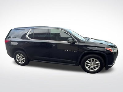 2021 Chevrolet Traverse LT Cloth