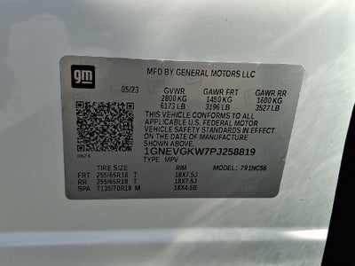 2023 Chevrolet Traverse LT Cloth