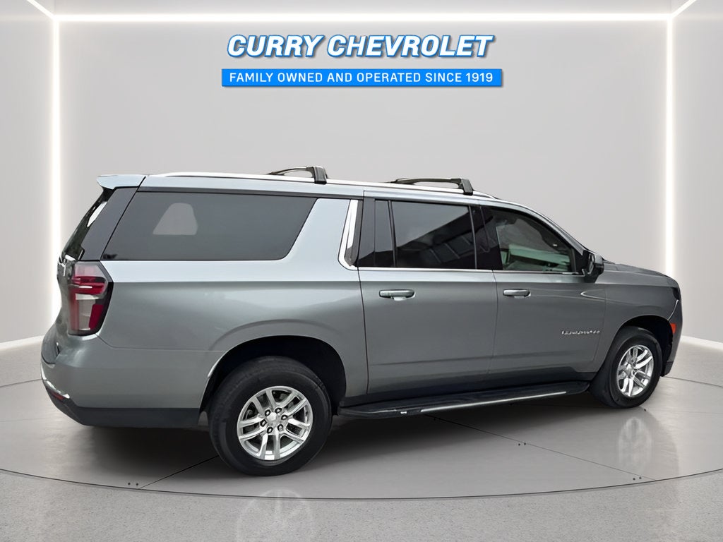 2023 Chevrolet Suburban LT