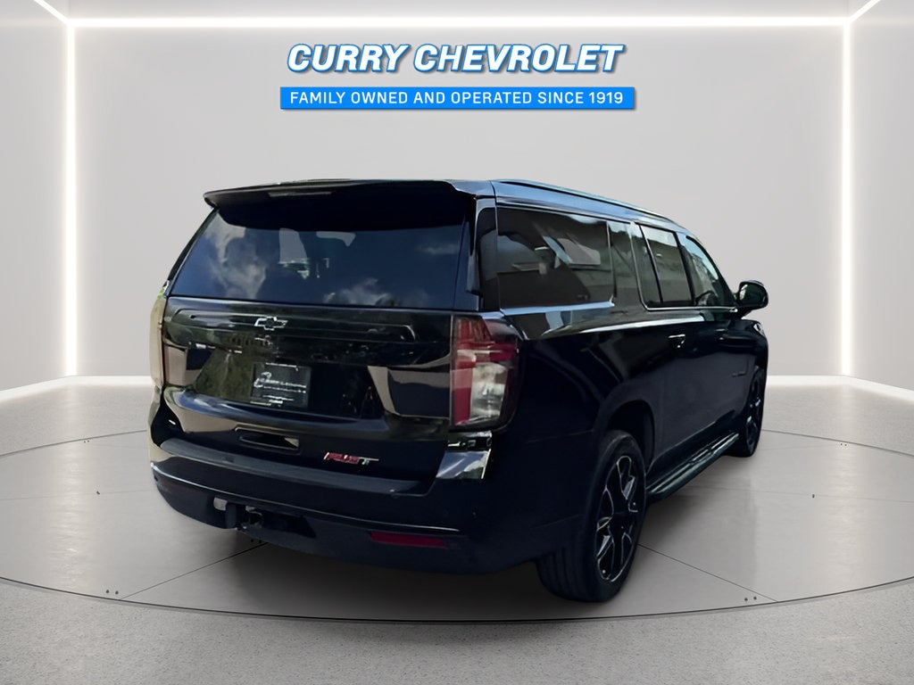 2023 Chevrolet Suburban RST