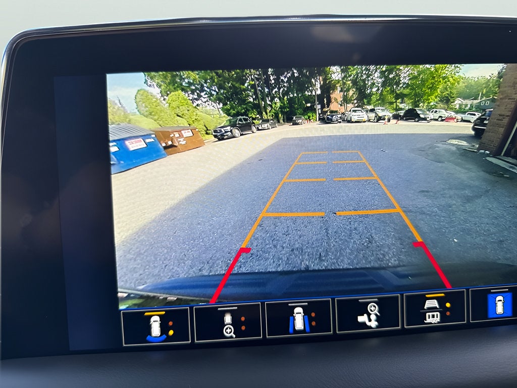 2023 Chevrolet Suburban RST