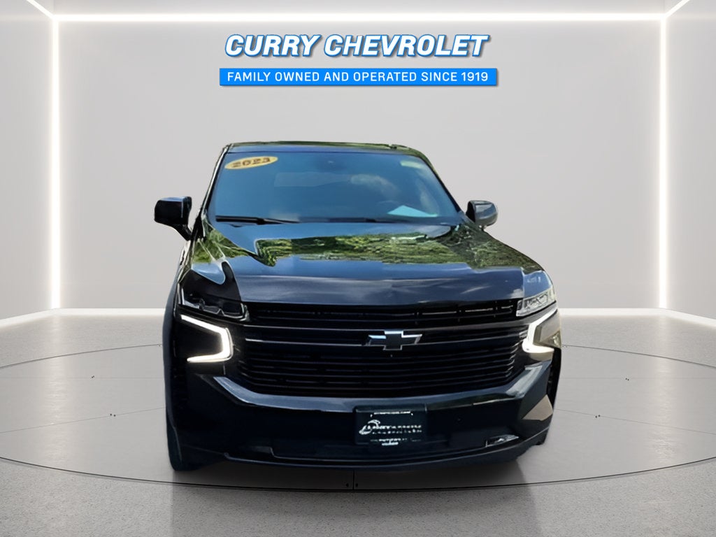 2023 Chevrolet Suburban RST