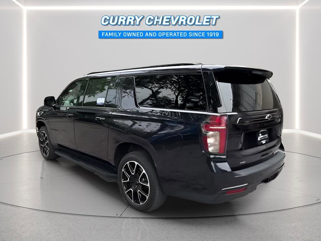 2023 Chevrolet Suburban RST