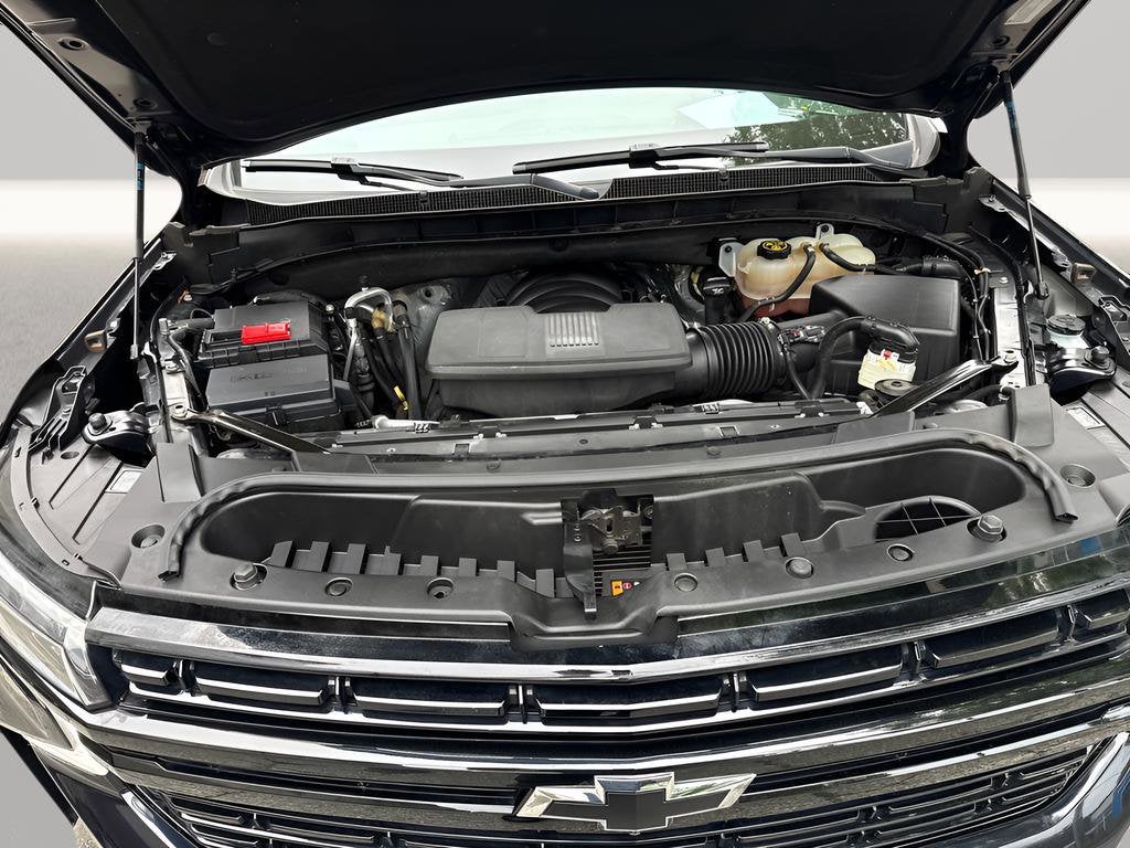 2023 Chevrolet Suburban RST