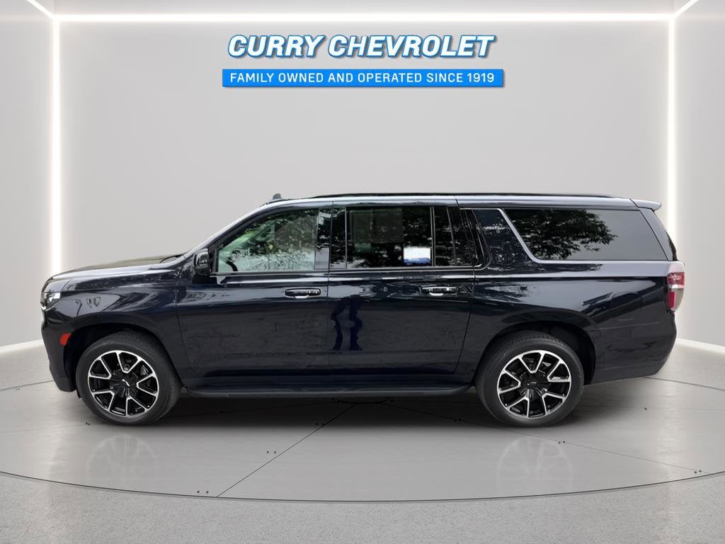 2023 Chevrolet Suburban RST