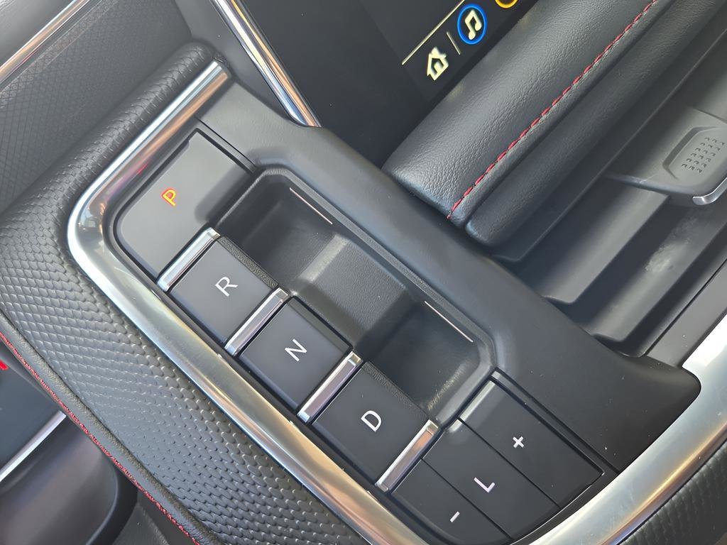 2021 Chevrolet Suburban RST