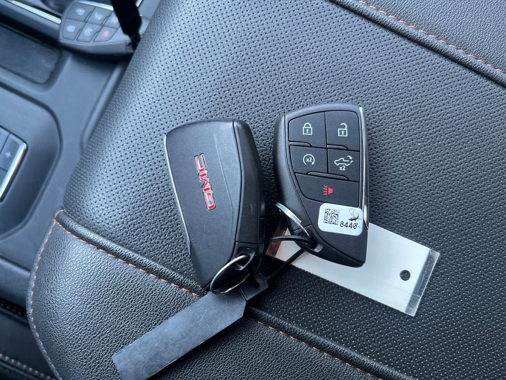 2024 GMC Sierra 1500 AT4