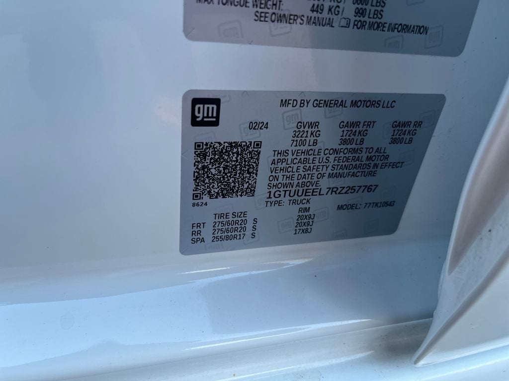 2024 GMC Sierra 1500 AT4