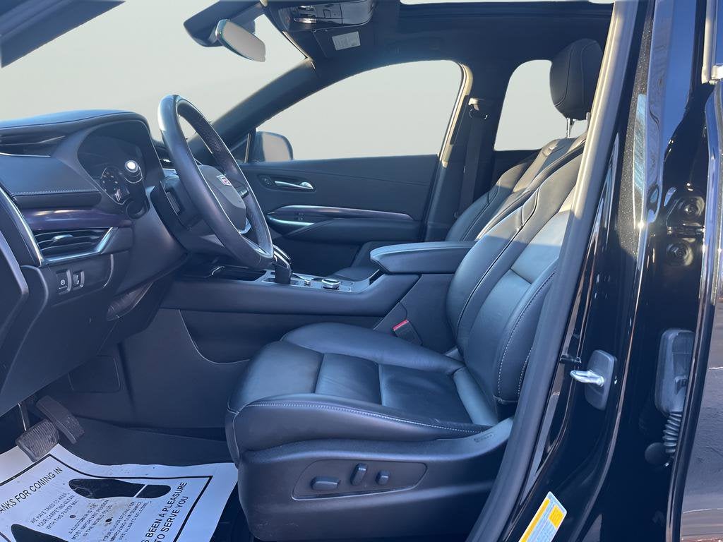 2023 Cadillac XT4 Luxury