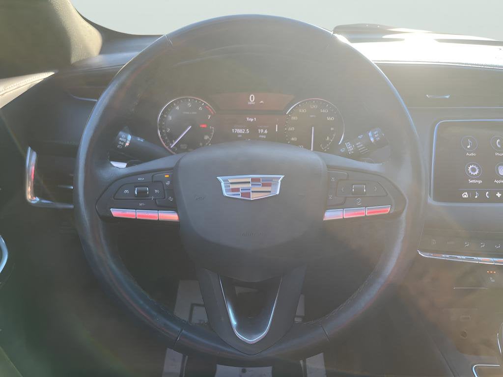 2023 Cadillac XT4 Luxury