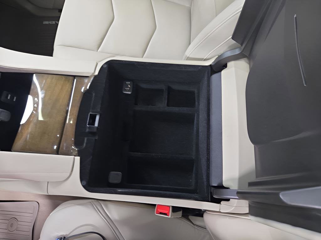 2020 Cadillac Escalade Premium Luxury