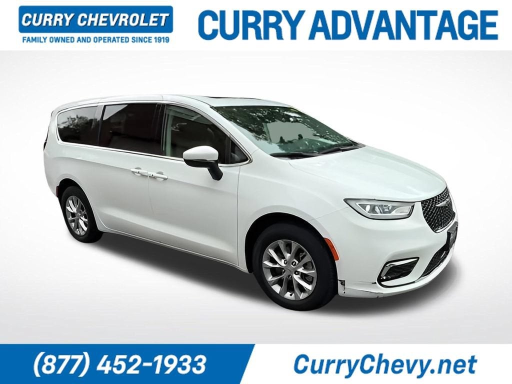 2023 Chrysler Pacifica Touring L