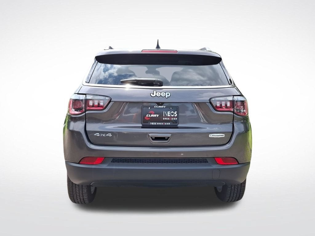 2022 Jeep Compass Latitude Lux