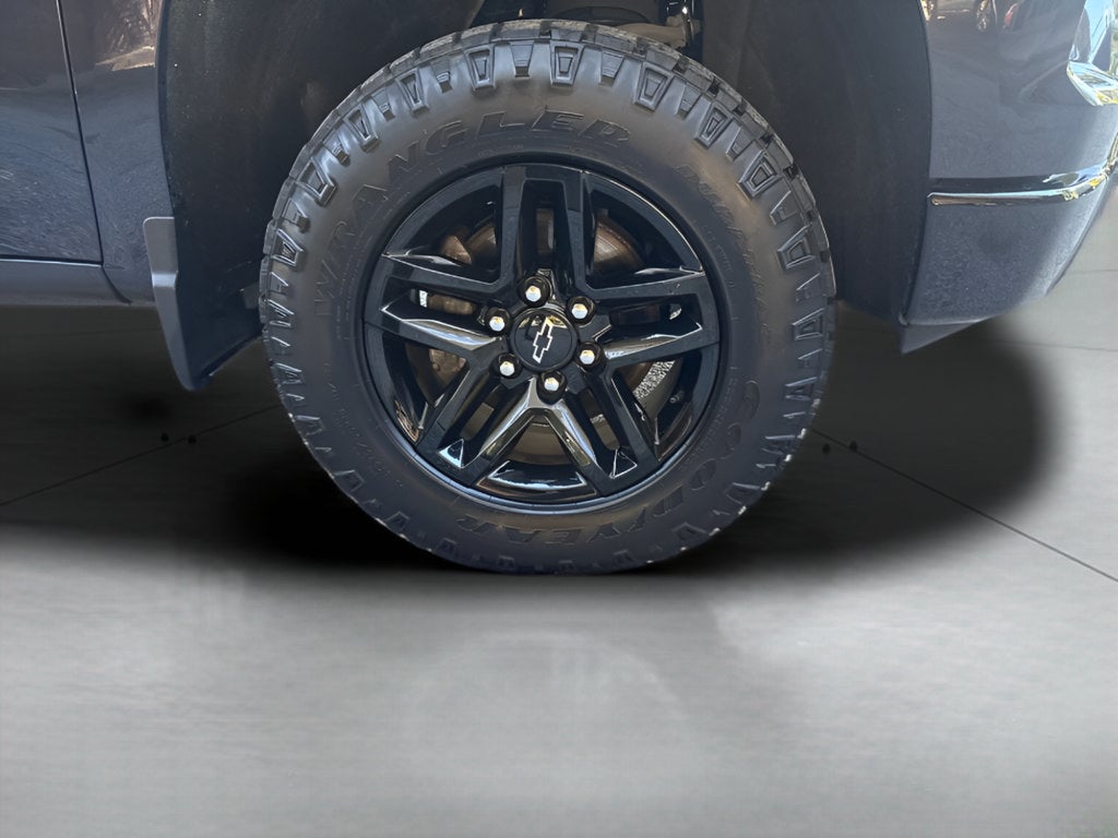 2022 Chevrolet Silverado 1500 Custom Trail Boss
