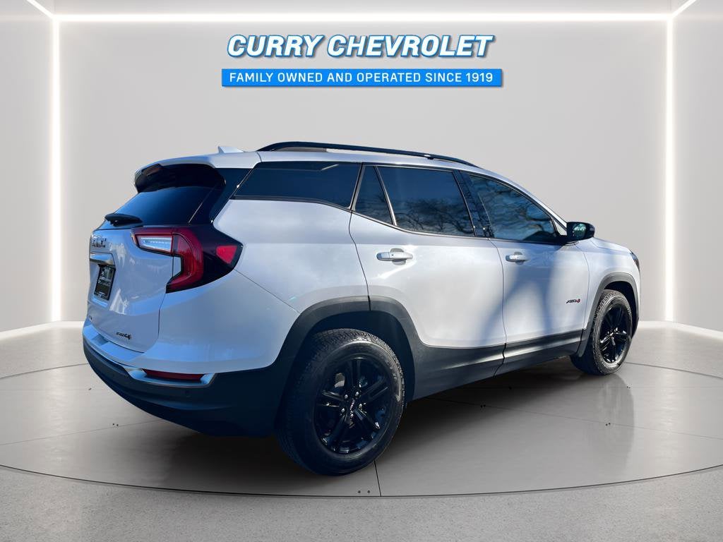 2022 GMC Terrain AT4