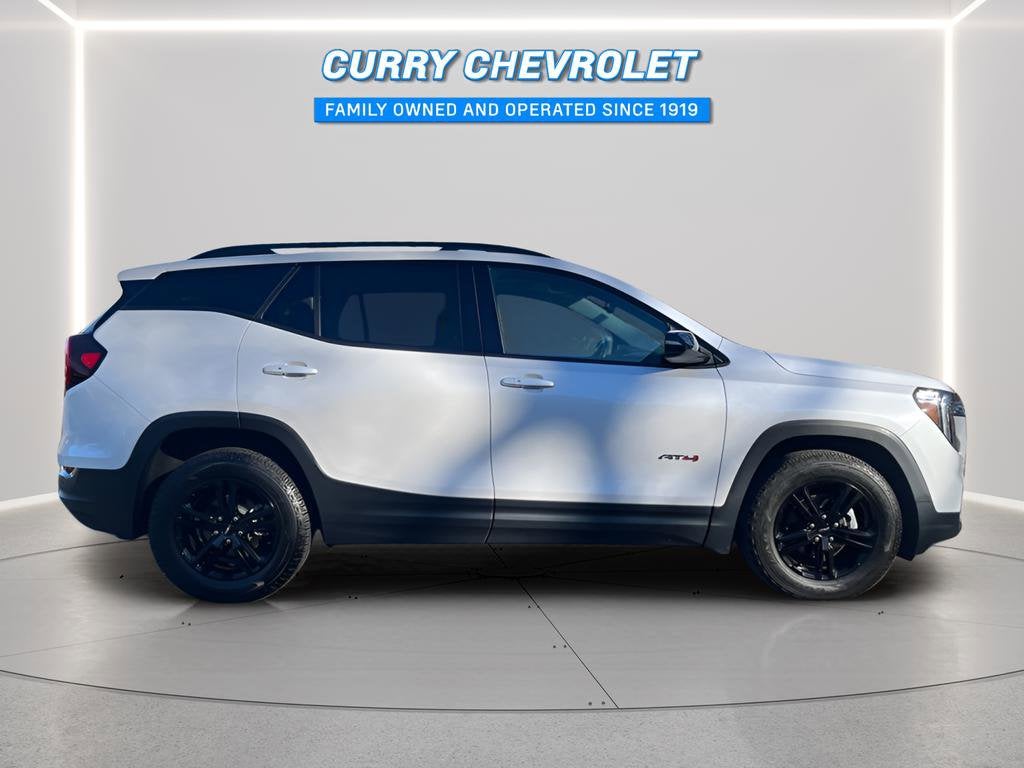 2022 GMC Terrain AT4