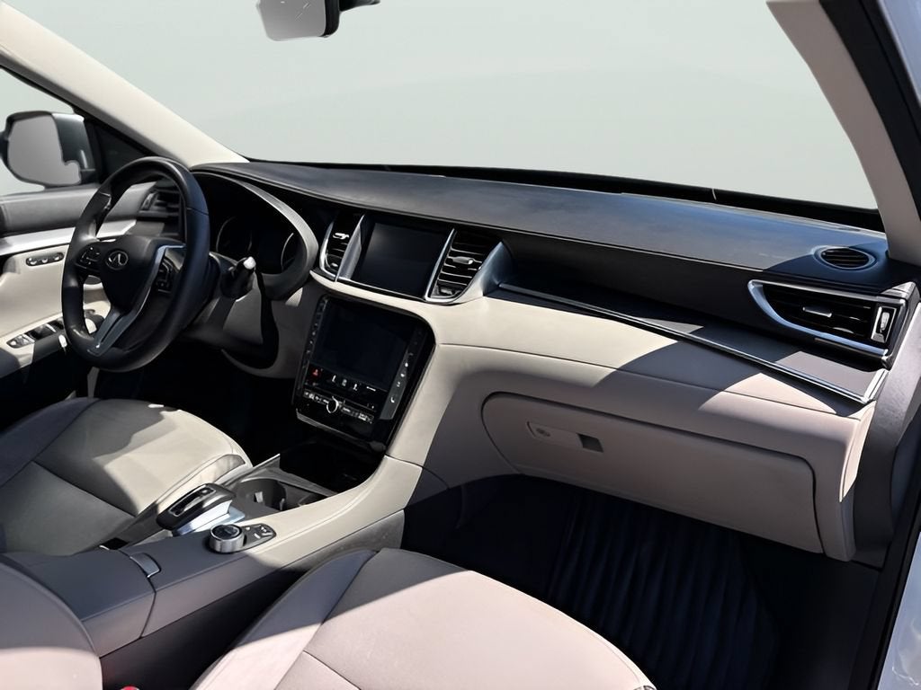 2023 INFINITI QX50 LUXE