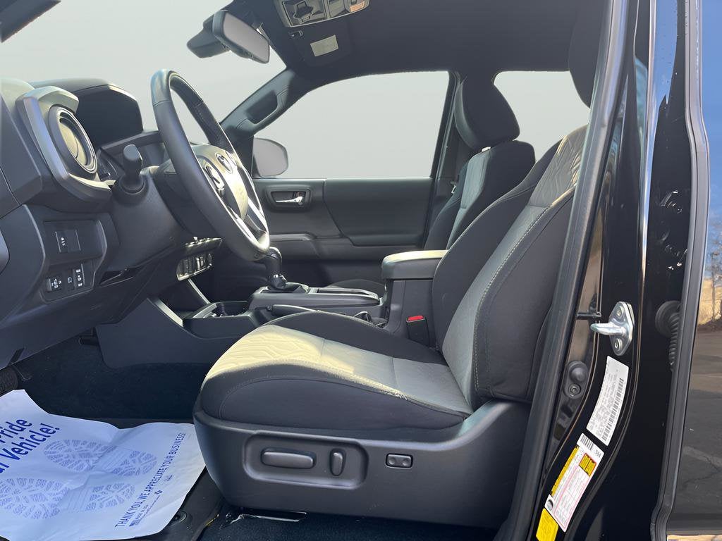 2023 Toyota Tacoma 4WD SR