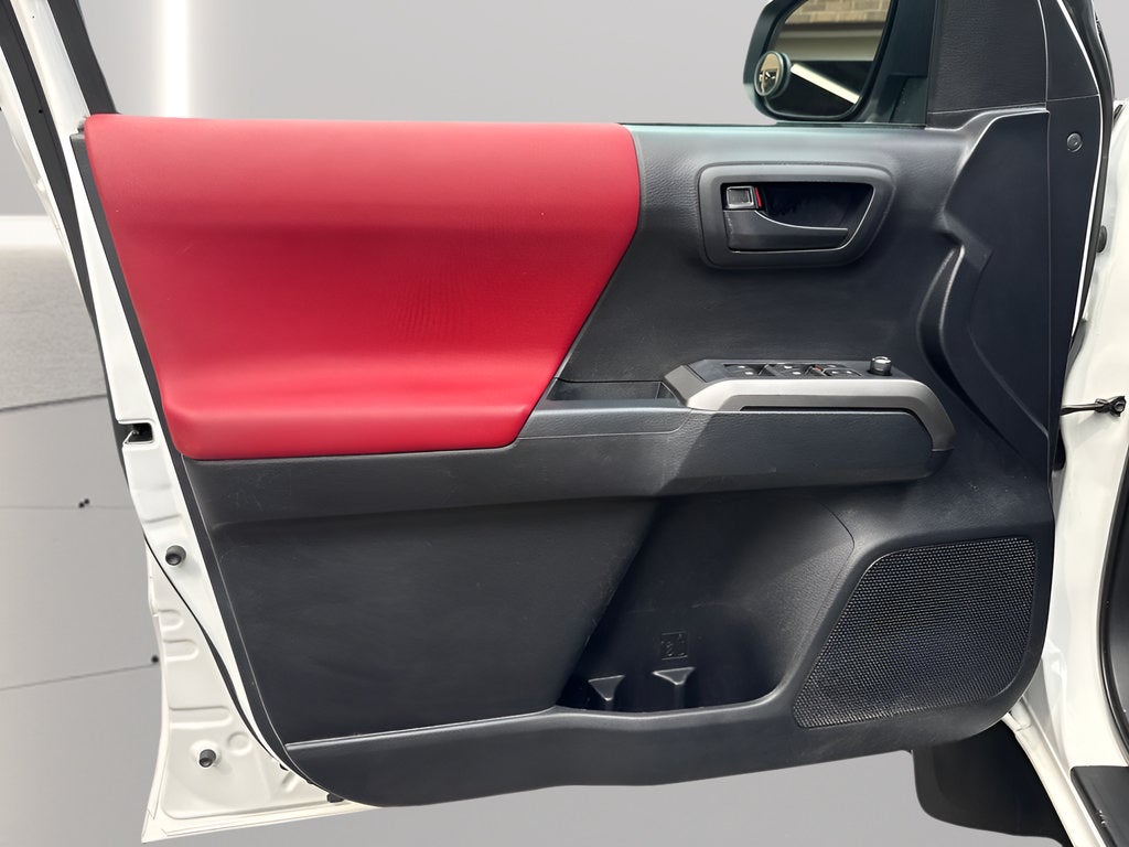 2018 Toyota Tacoma SR5