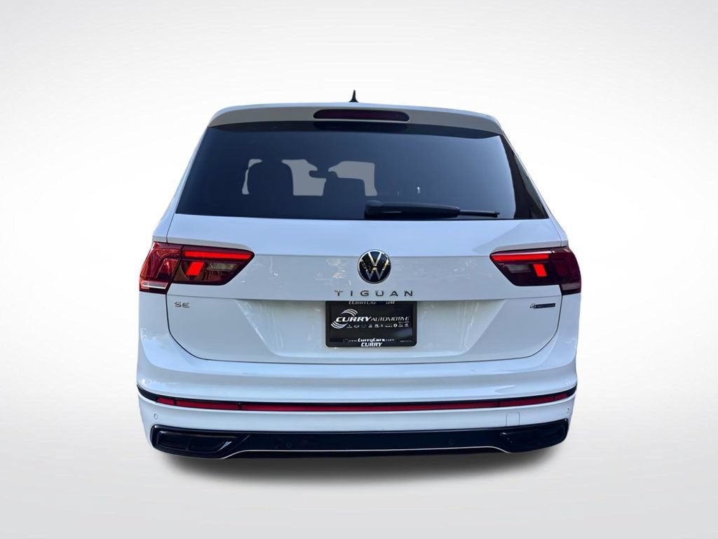 2022 Volkswagen Tiguan SE R-Line Black