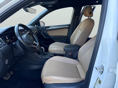 2022 Volkswagen Tiguan SE R-Line Black