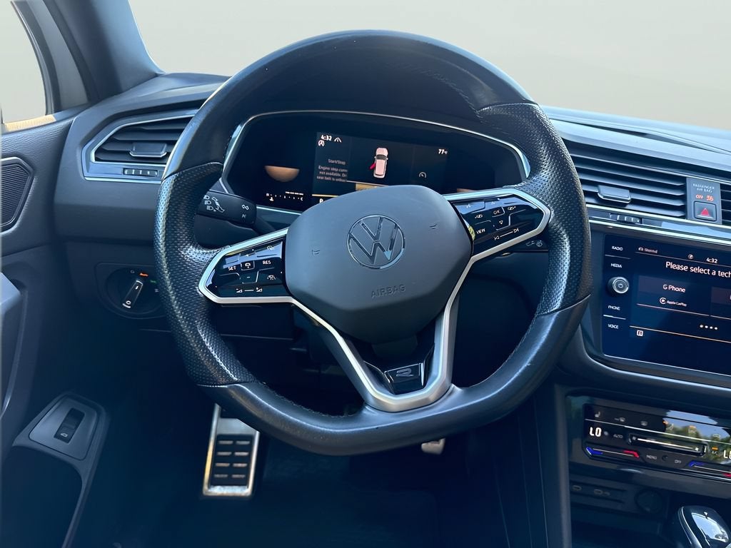 2022 Volkswagen Tiguan SE R-Line Black
