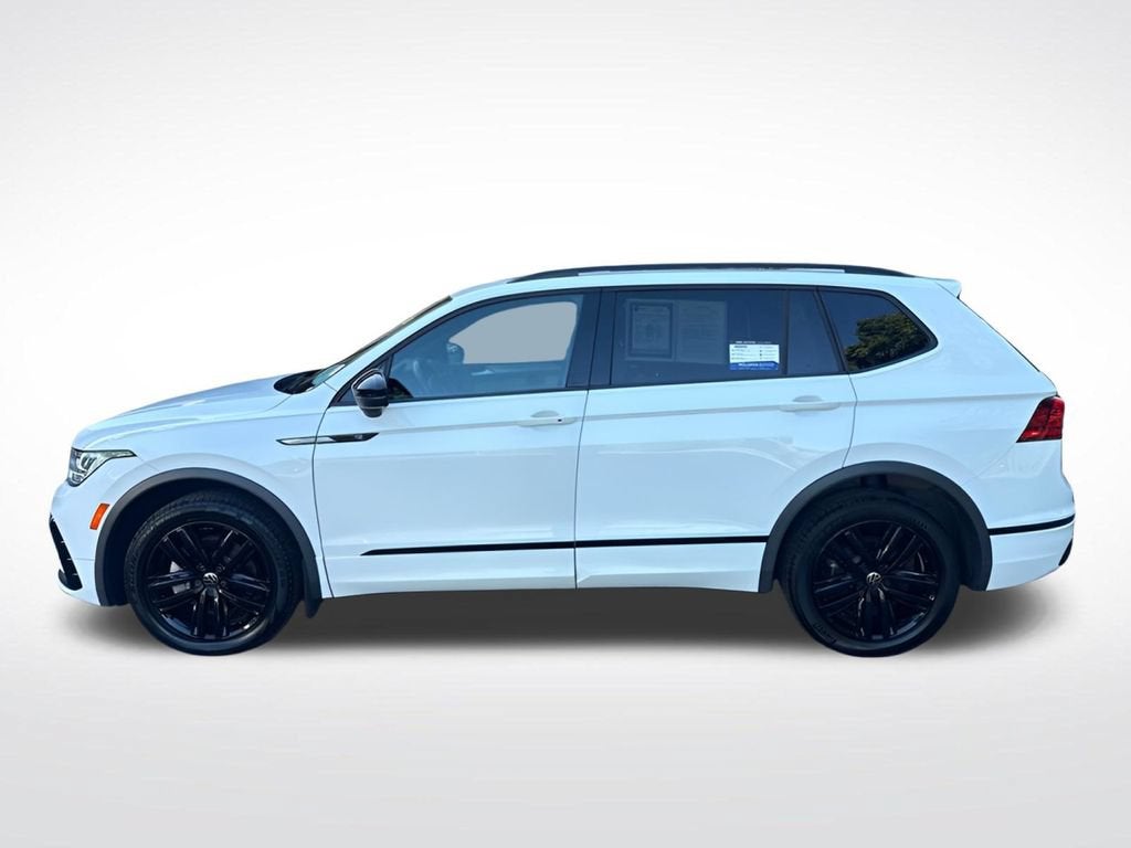 2022 Volkswagen Tiguan SE R-Line Black