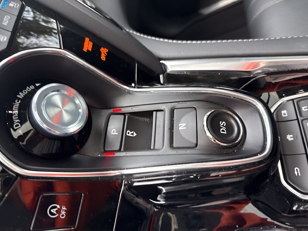 2023 Acura RDX w/Advance Package