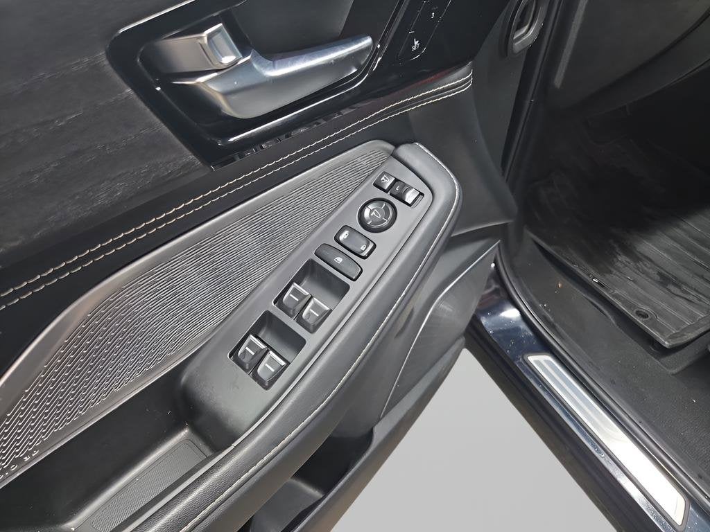 2022 Acura MDX w/Advance Package